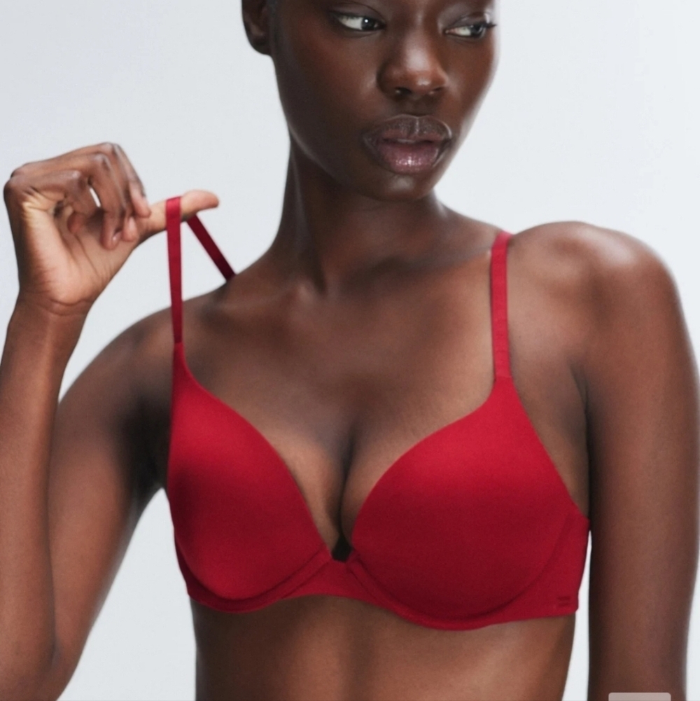 NWT Savage X Fenty microfiber push-up plunge bra in red cognac